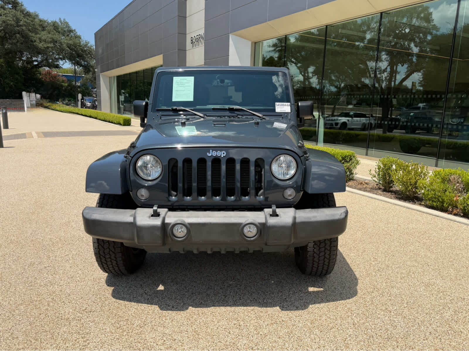 Used 2016 Rhino Clearcoat Jeep Rubicon image 2