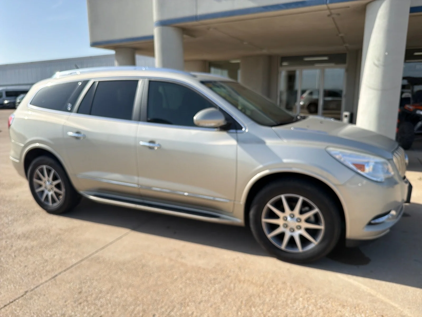 Used 2014 Buick Enclave Leather with VIN 5GAKRBKD9EJ289165 for sale in Eureka, IL