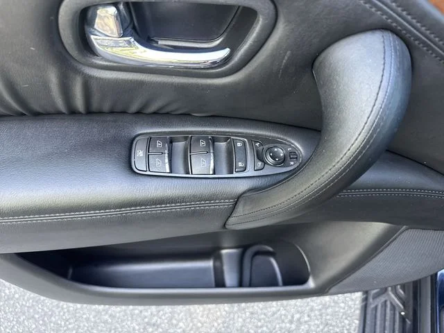 Used 2024 Blue Nissan SL image 30
