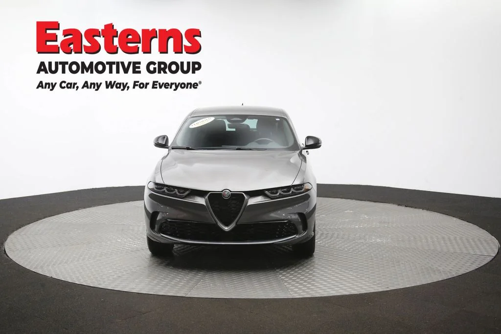 Used 2024 Silver Alfa Romeo Ti image 50