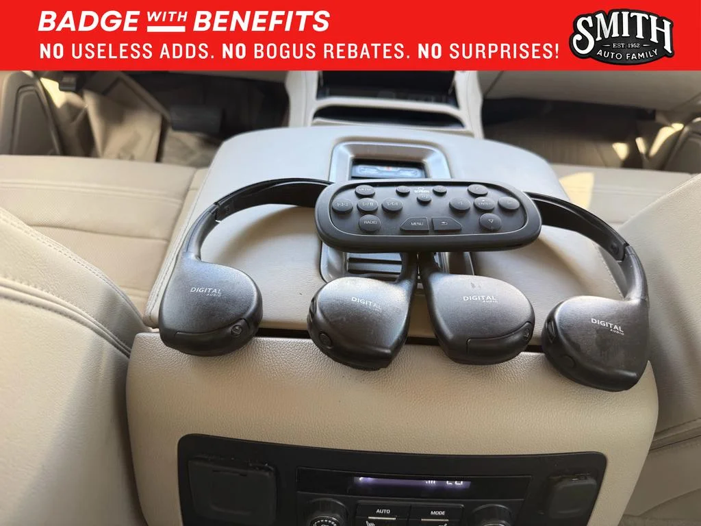 Used 2020 Onyx Black GMC Denali image 17