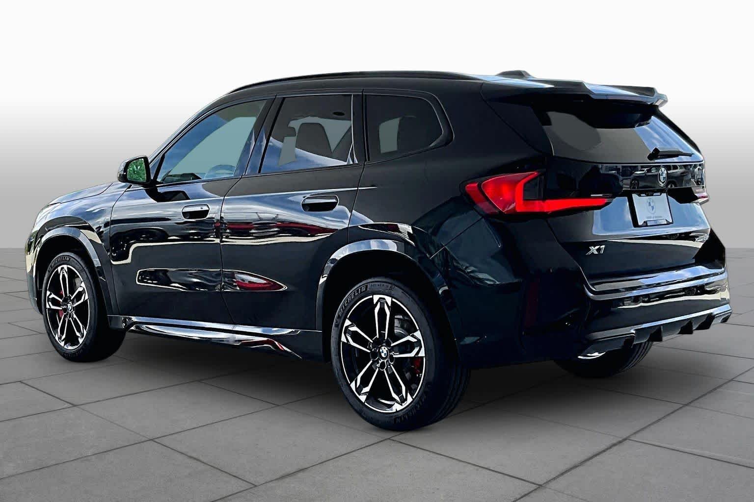 New 2026 Black Sapphire Metallic BMW xDrive28i image 12