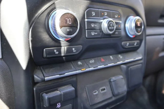 Used 2019 Gray GMC SLE image 10