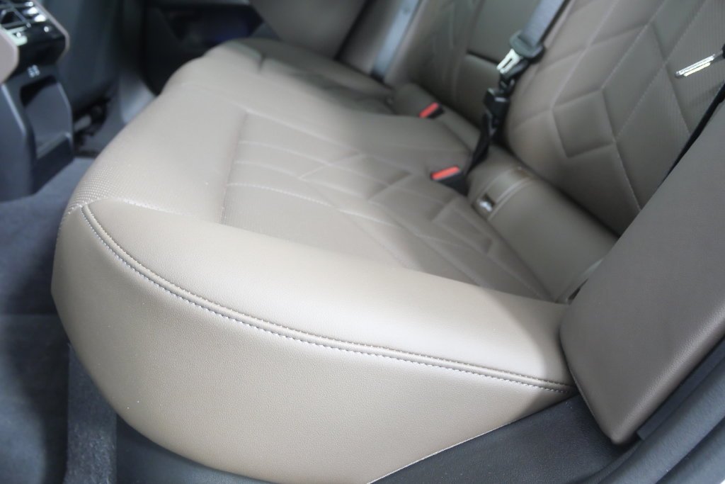 Certified Used 2024 White Metallic BMW eDrive40 image 15