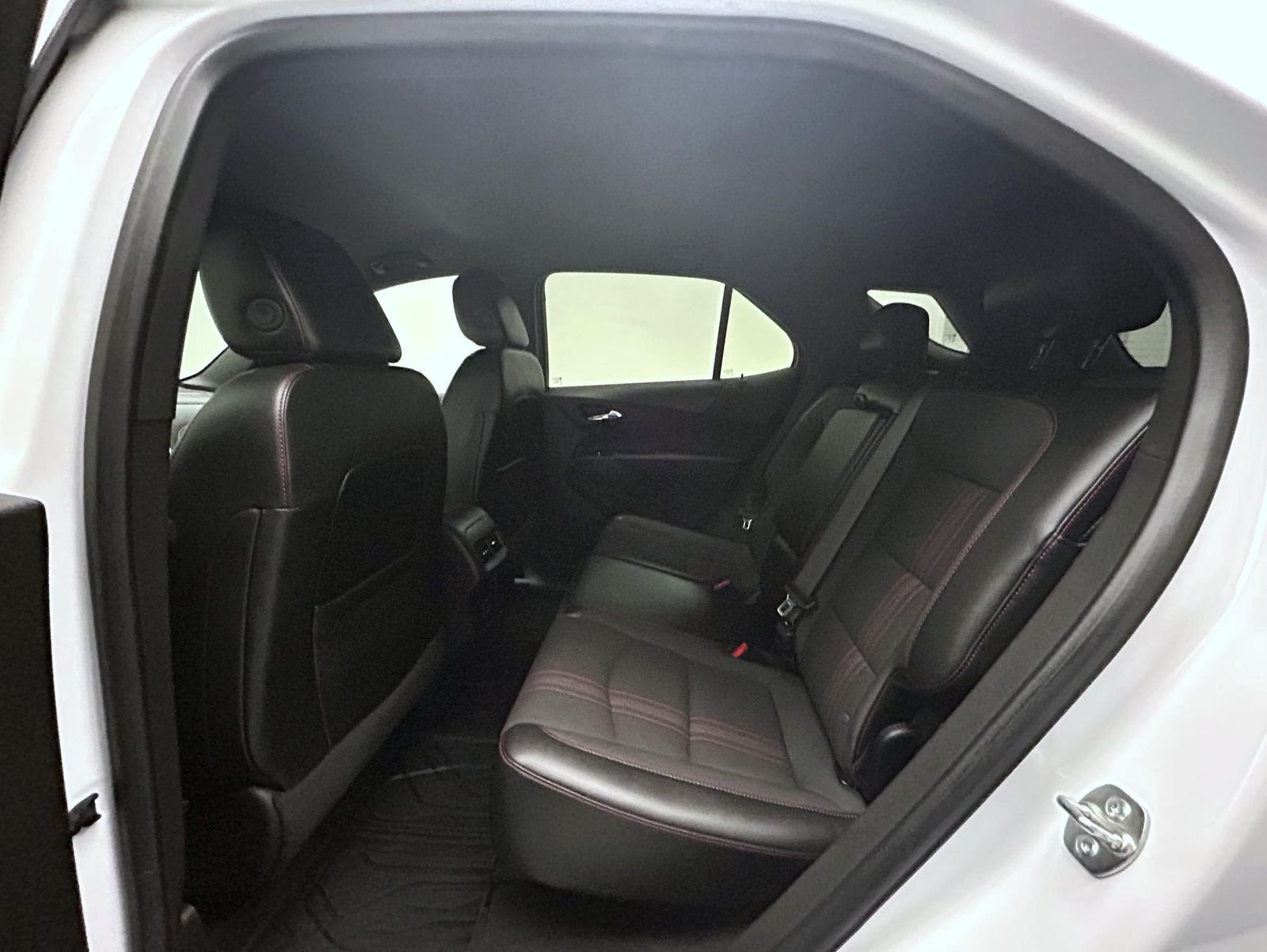 Used 2024 White Chevrolet RS image 19