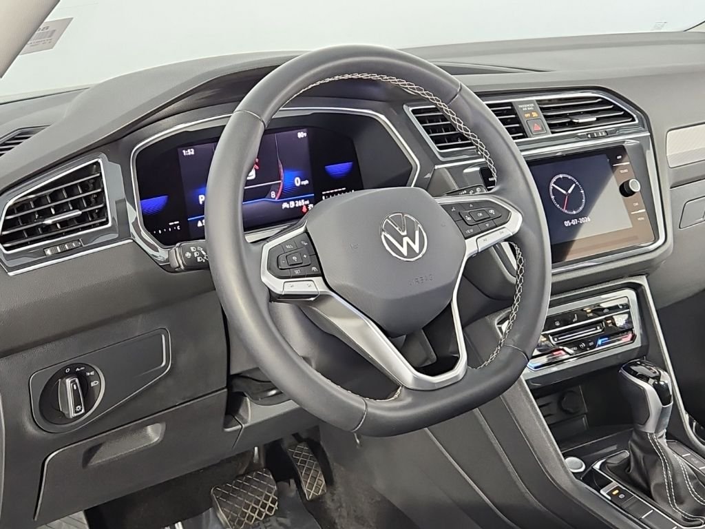 2023 Volkswagen Tiguan SE - Photo 31
