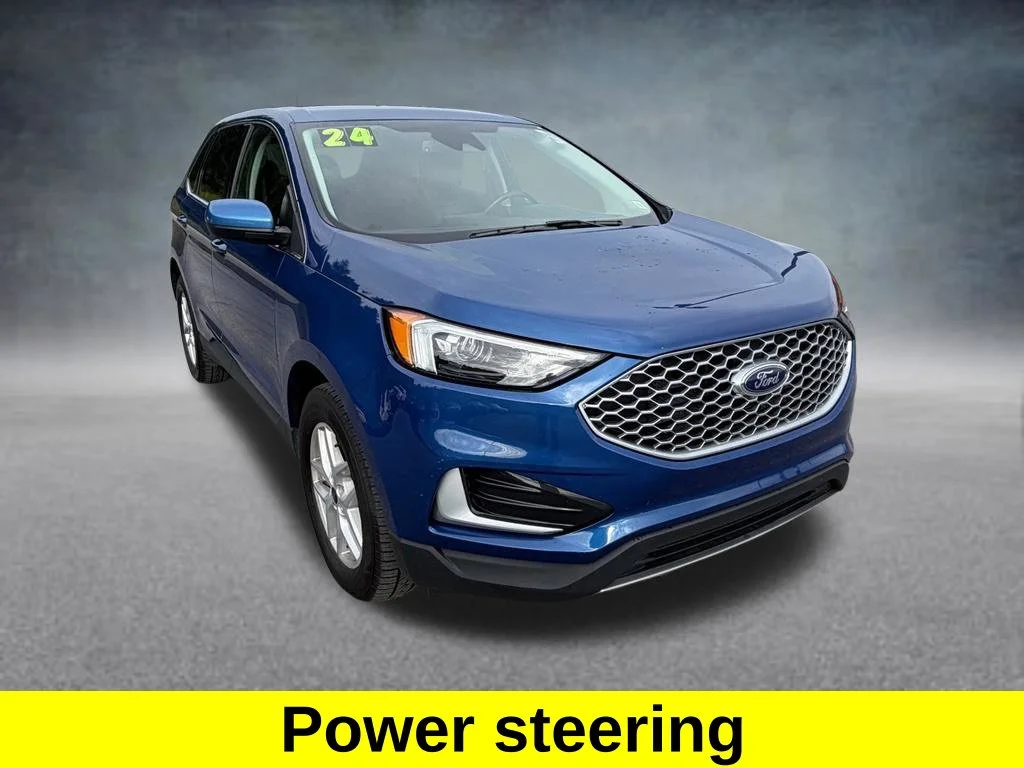 Used 2024 Blue Ford SEL image 8