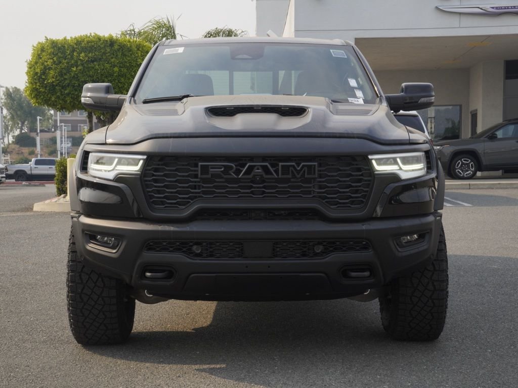 New 2026 Diamond Black Crystal Pearl-Coat Exterior Paint RAM RHO image 8