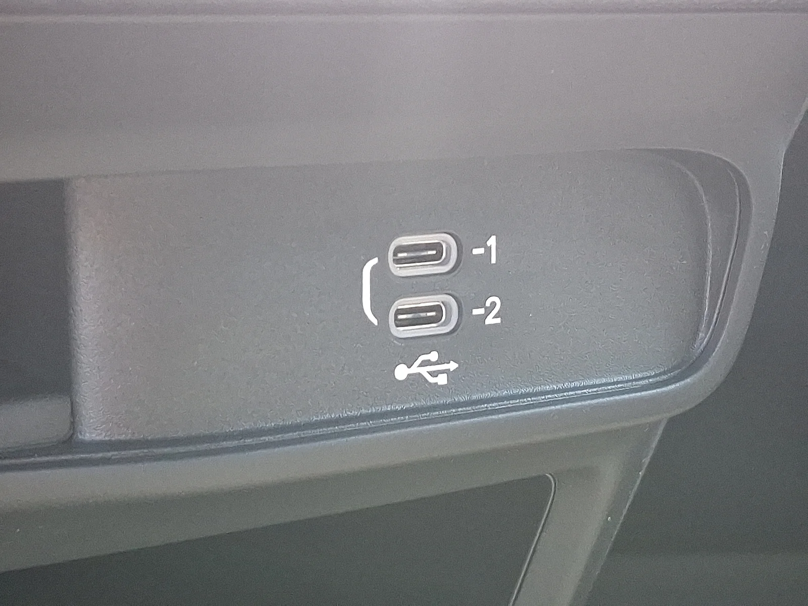 2026 Chrysler Voyager LX - Photo 20