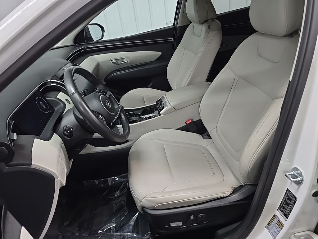 Used 2023 White Hyundai SEL image 32