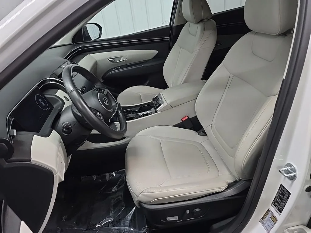 Used 2023 White Pearl Hyundai SEL image 32