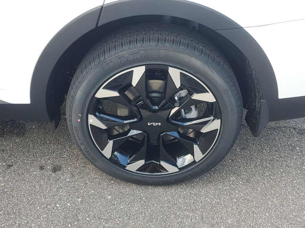 New 2026 White Kia EX image 39