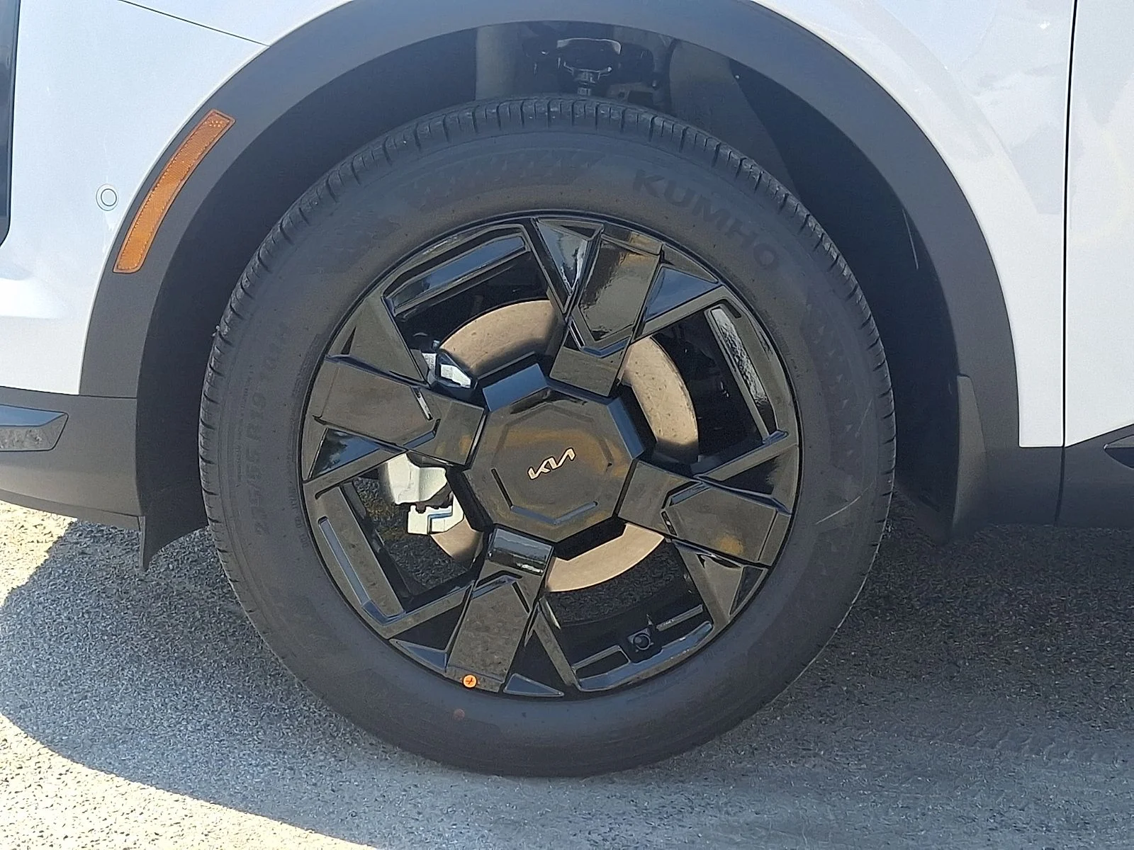 New 2027  Kia X-Line image 7