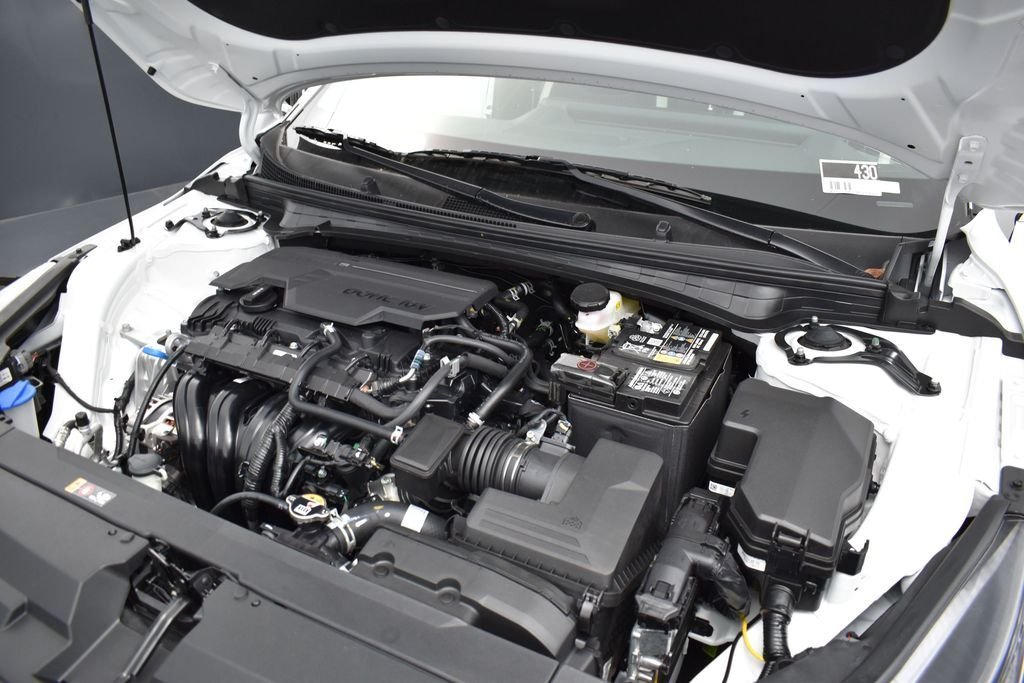 New 2026 Snow White Pearl Kia GT-Line image 22