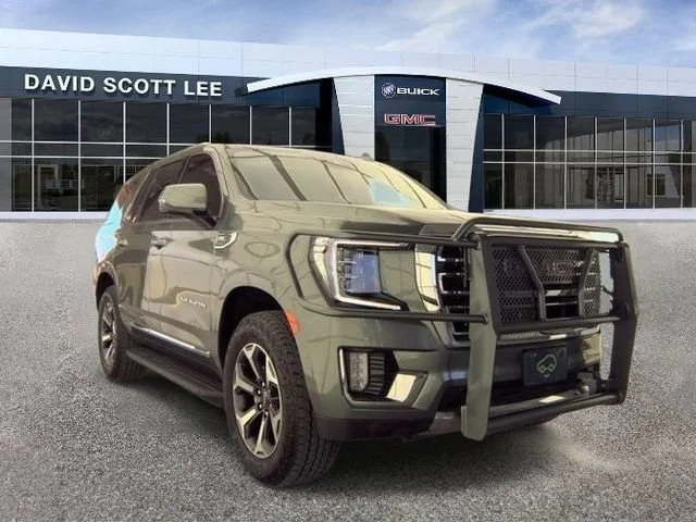 Used 2023 Frosted Pine Metallic GMC SLT image 2