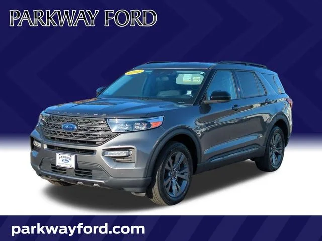 Used 2022 Gray Ford XLT image 1