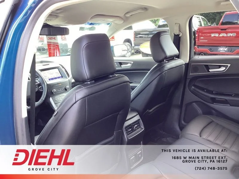 Used 2020 Green Ford SEL image 21
