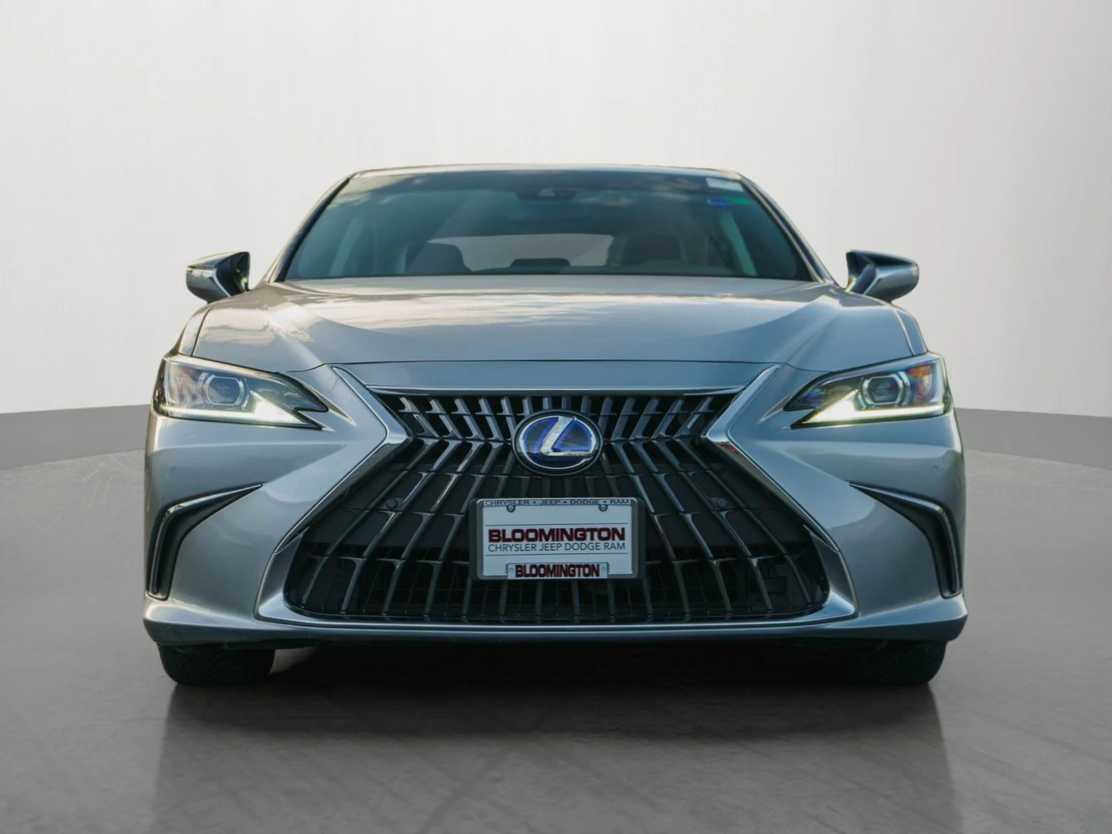 Used 2022 Lexus ES 300h Premium with VIN 58AB21B17NU013377 for sale in Minneapolis, Minnesota