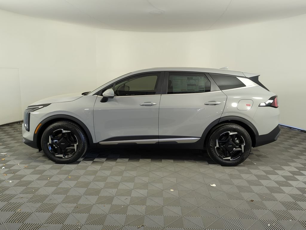 New 2026 Wolf Gray Kia EX image 4