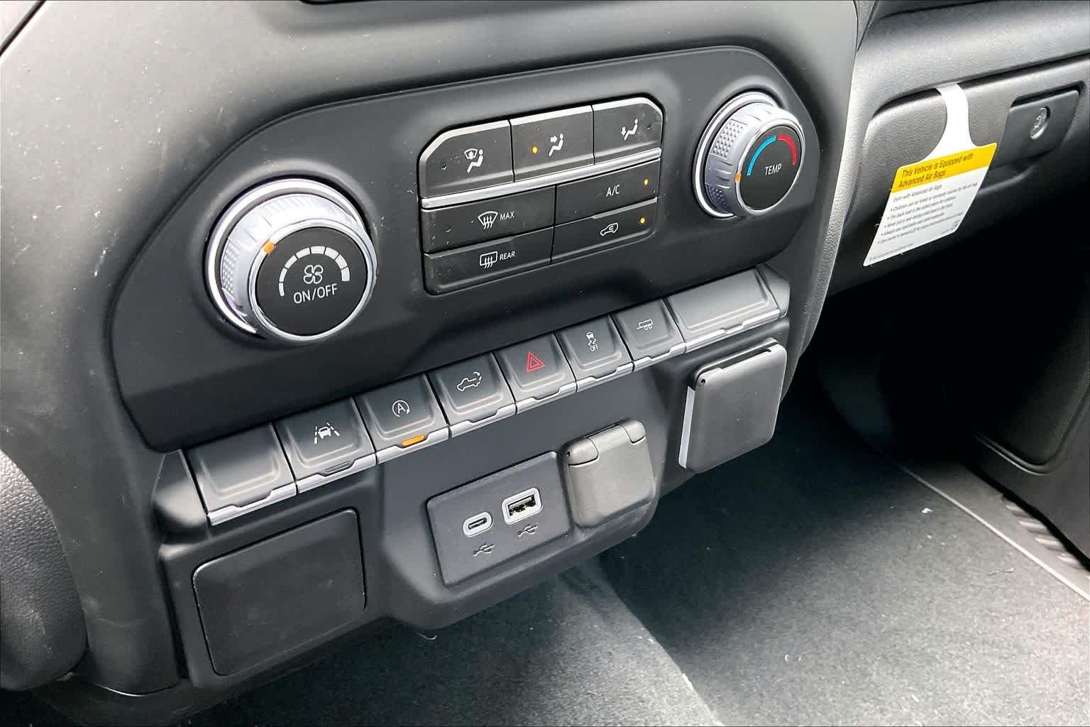 2026 Chevrolet Silverado 1500 Custom - Photo 19