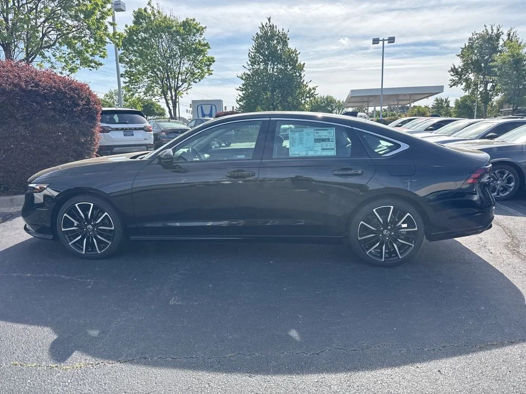 New 2026 Crystal Black Pearl Honda Touring image 6