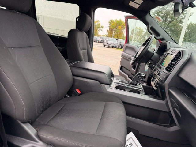 Used 2018 Ruby Red Metallic Ford XLT image 34