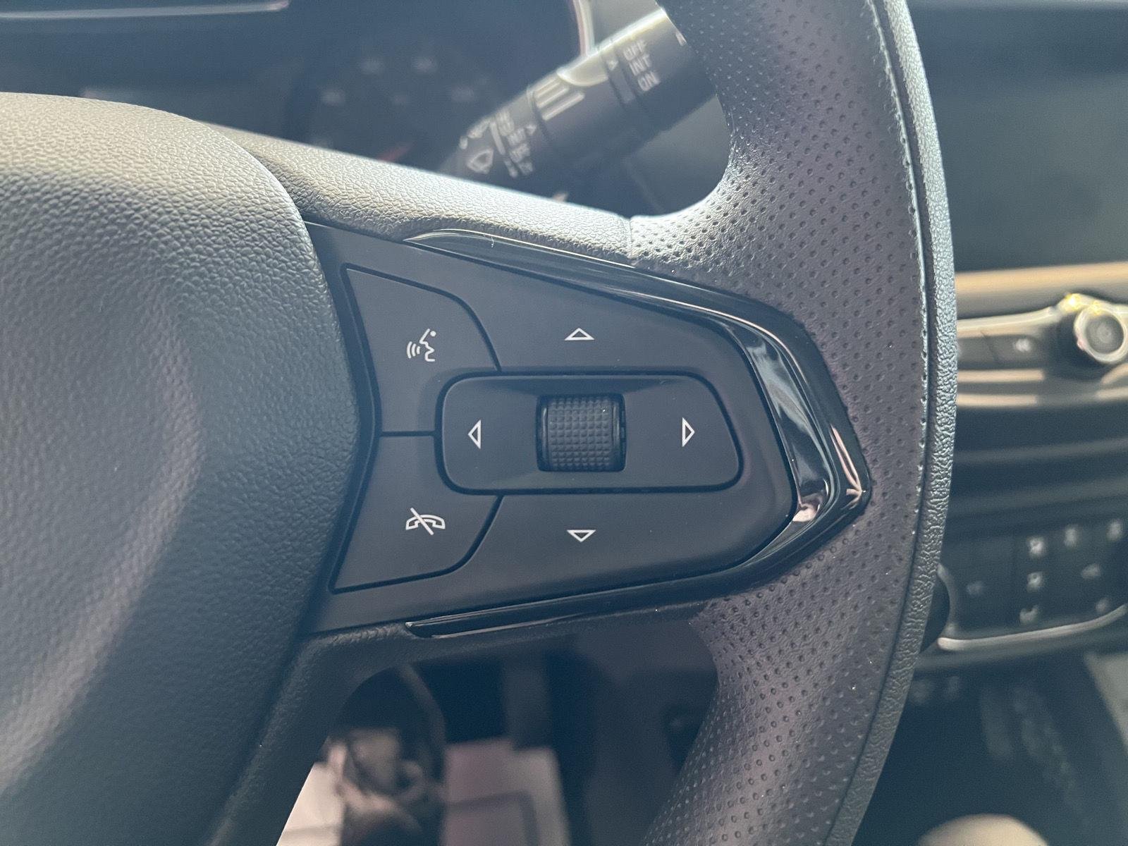Used 2023 Summit White Chevrolet LT image 22