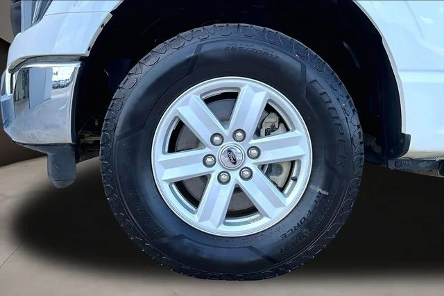 Used 2023 White Ford XL image 33