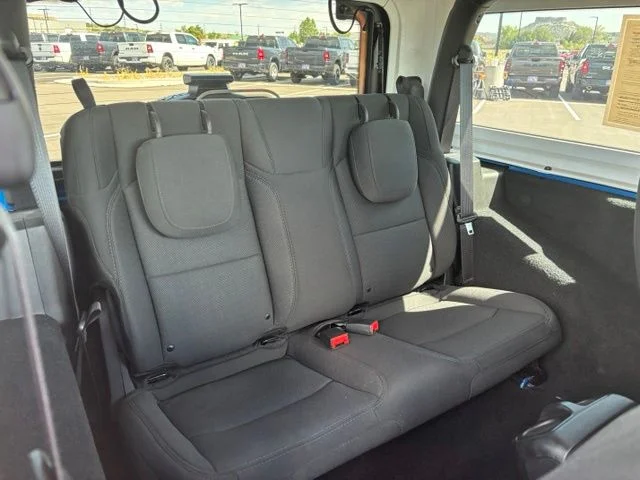 Used 2021 Blue Jeep Sport image 19