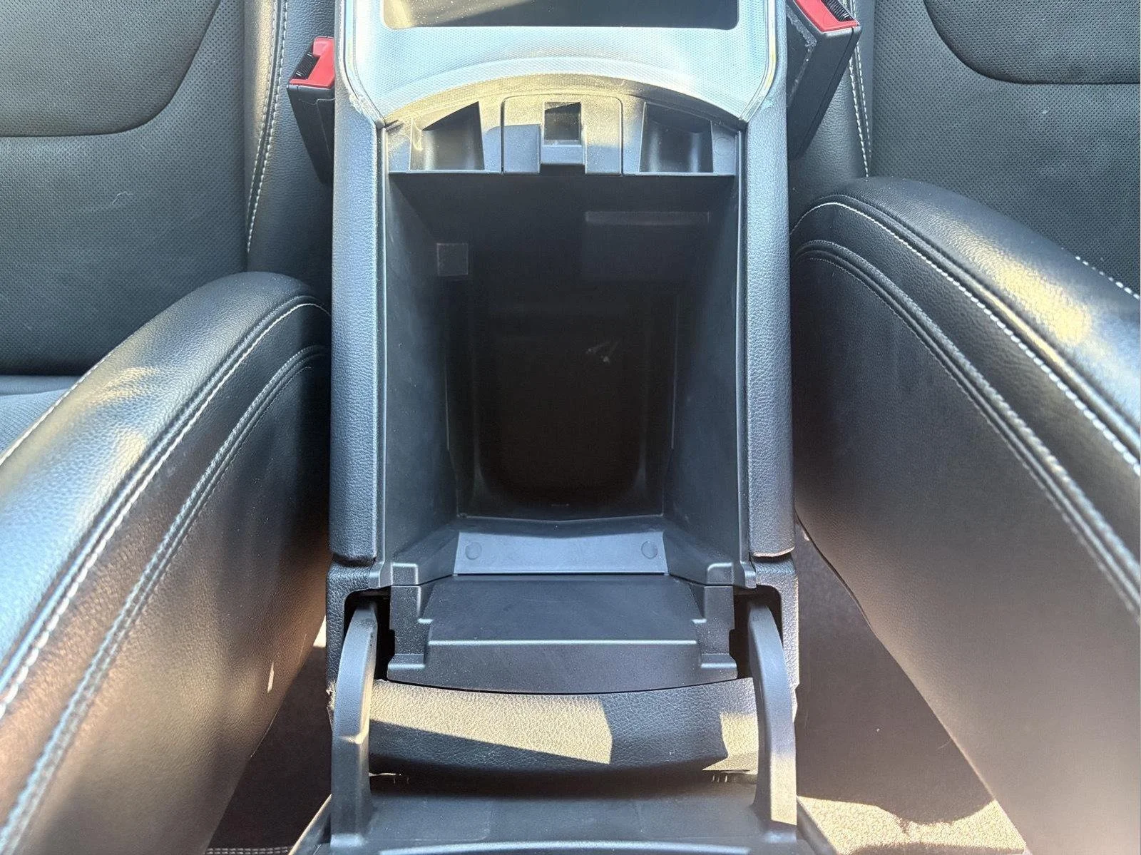 Used 2024 Agate Black Ford ST image 19