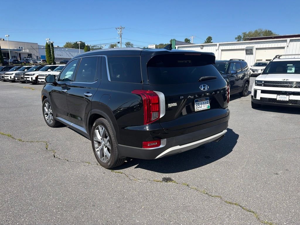 Used 2021 Black Hyundai SEL image 4