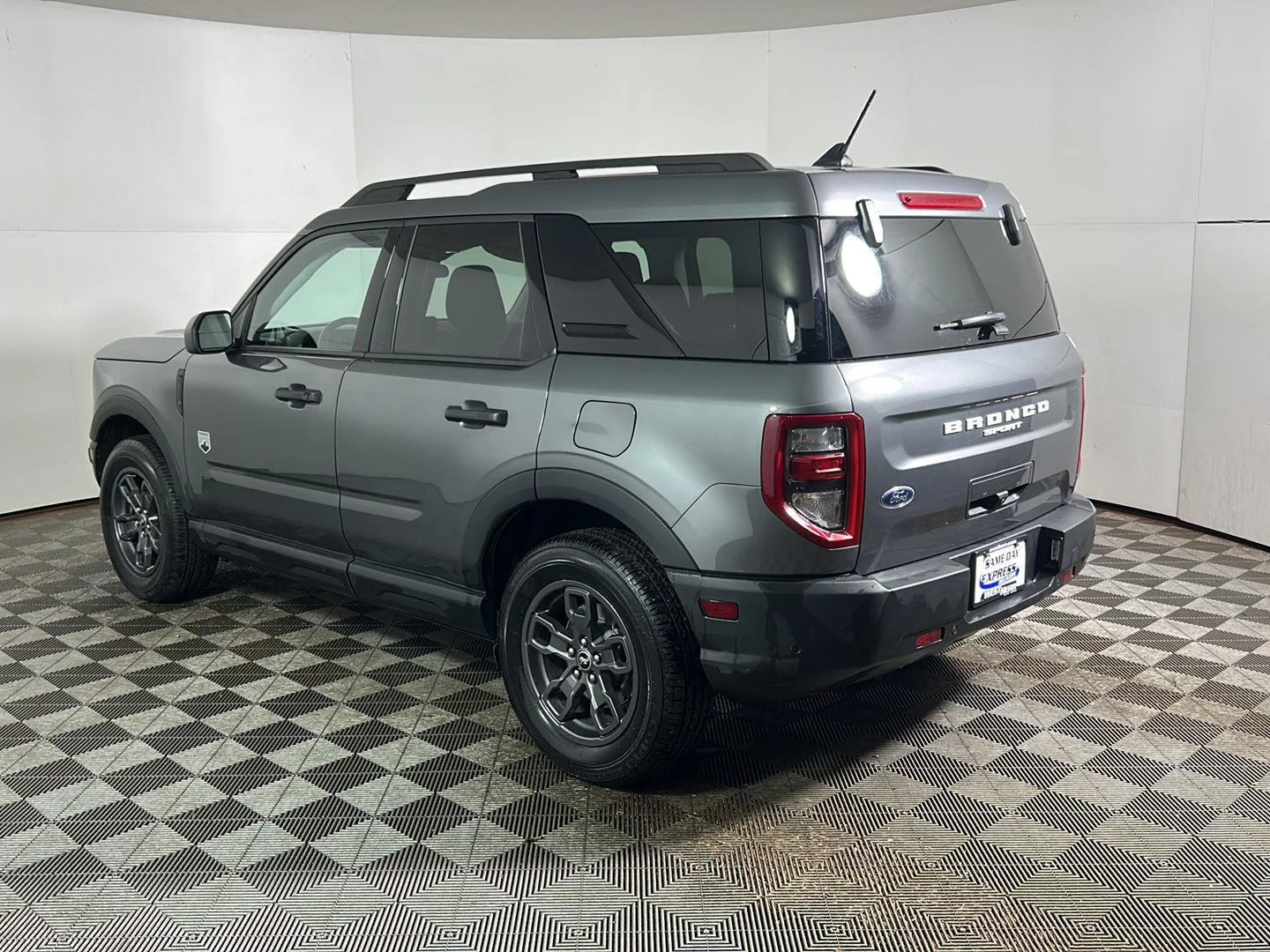 Used 2024 Carbonized Gray Ford Big Bend image 9