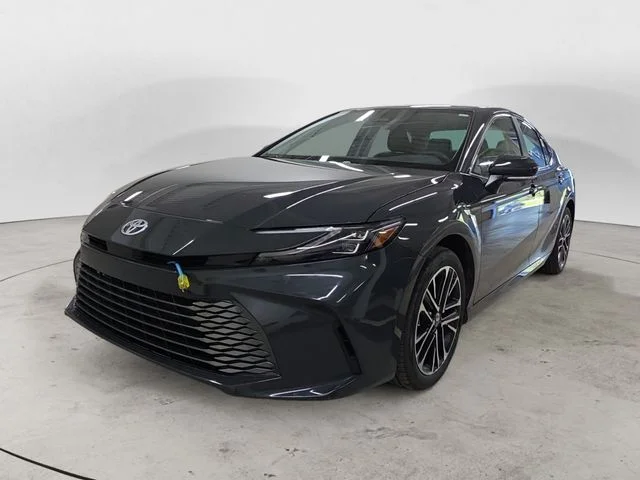 Certified Used 2026  Toyota XLE image 1