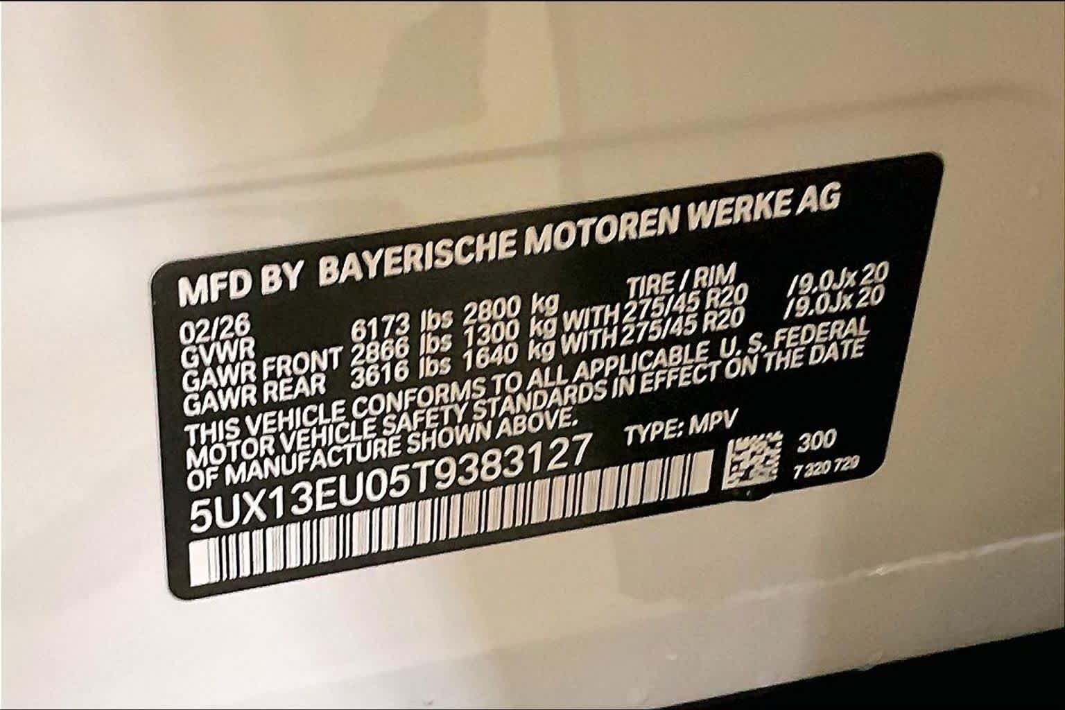 New 2026 Alpine White BMW sDrive40i image 18