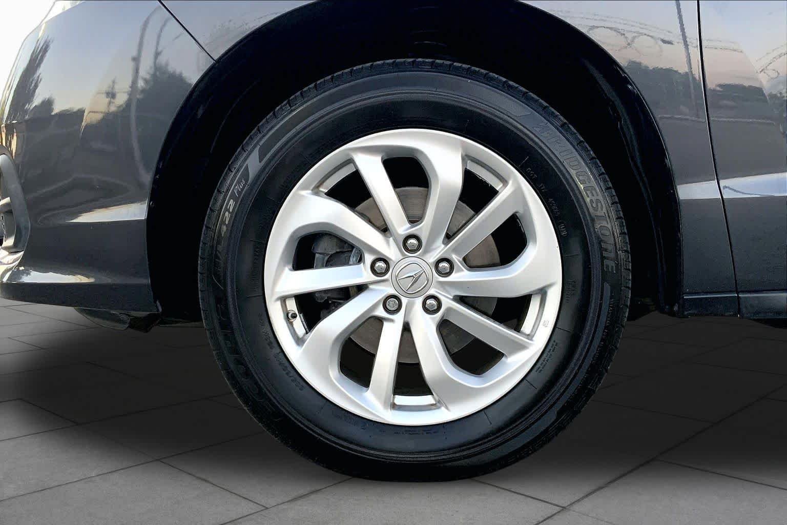 Used 2016 Graphite Luster Metallic Acura Tech/AcuraWatch Plus Pkg image 10