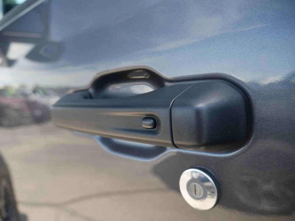 Used 2025 Gray Jeep Rubicon image 12