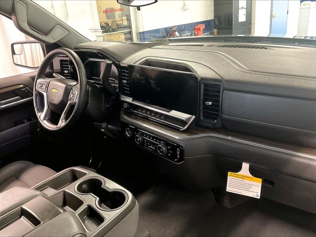 Used 2023 Gray Chevrolet LT image 14
