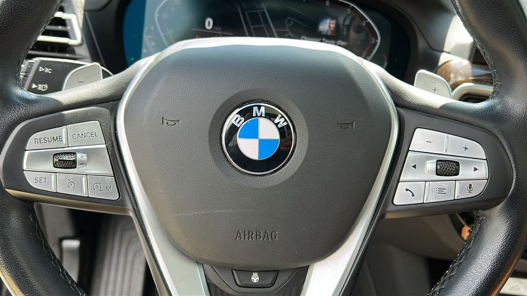 Used 2023 Gray BMW xDrive30i image 12