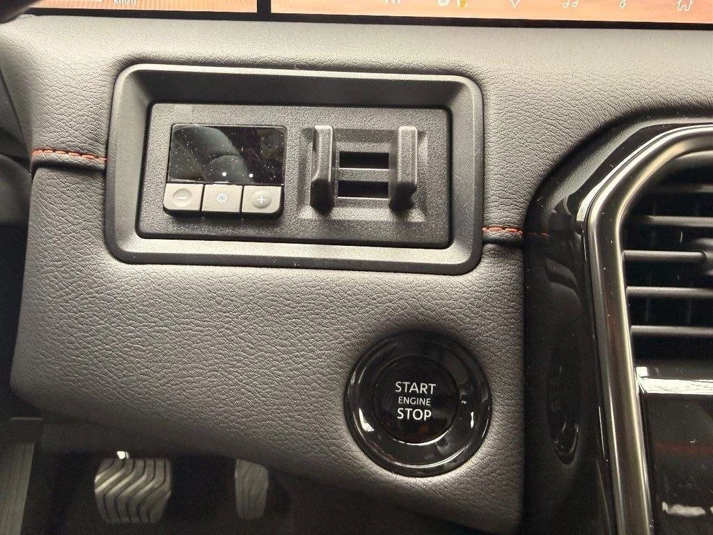 2026 Nissan Armada PRO-4X - Photo 13