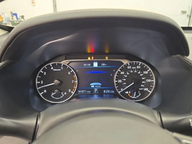 Used 2020 Scarlet Ember Nissan 2.5 SL image 27