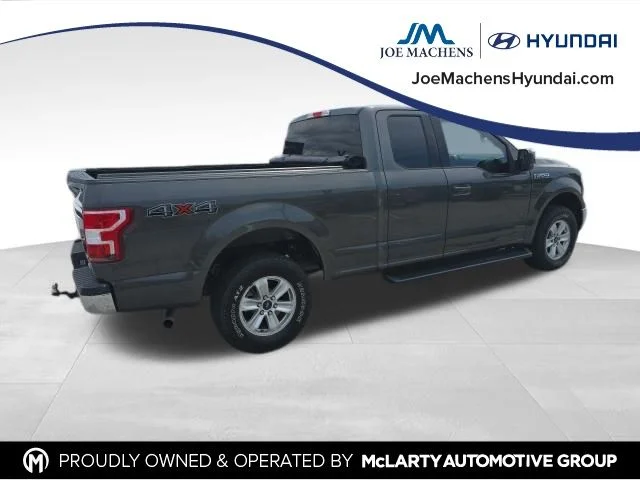 Used 2018 Gray Ford XLT image 4