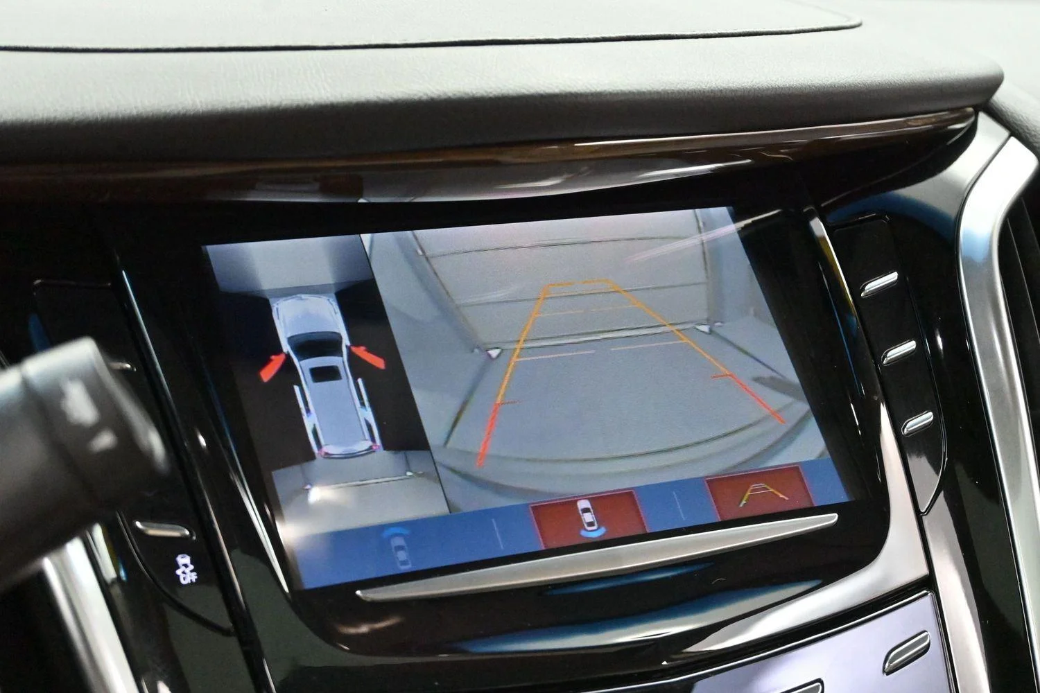 Used 2019 DARK ADRIATIC BLUE METALLIC Cadillac Premium Luxury image 22