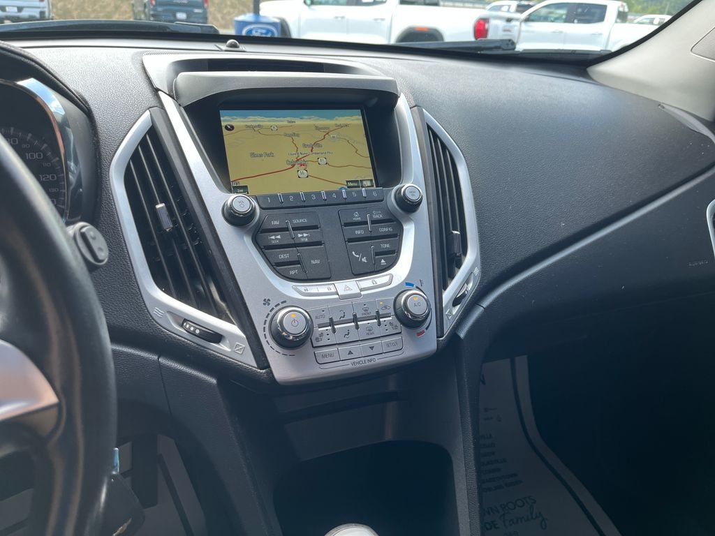 Used 2015 Gold GMC SLT-1 image 17