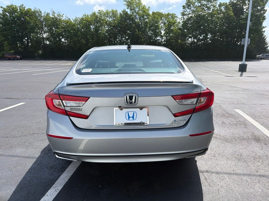 Certified Used 2022 Lunar Silver Metallic Honda Sport image 4