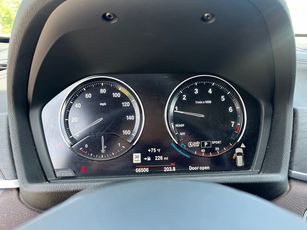 Used 2020 Beige BMW xDrive28i image 34