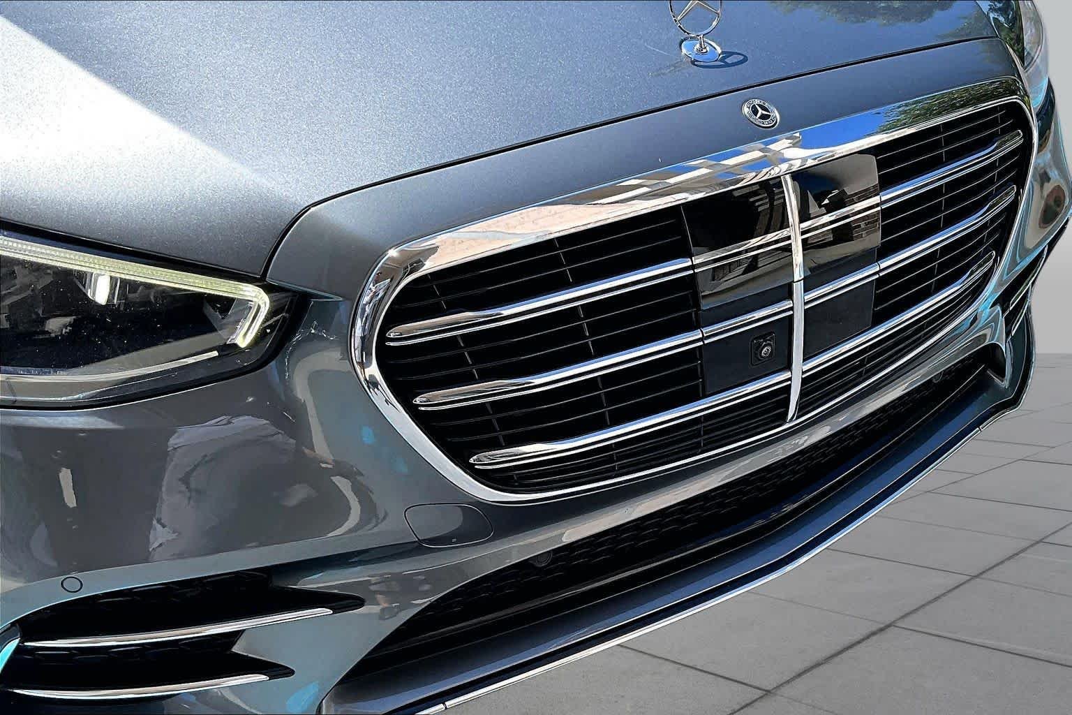 Used 2021 Selenite Grey Mercedes-Benz S 580 image 30