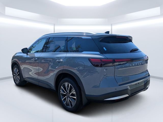 New 2027 HARBOR GRAY INFINITI Luxe FWD image 5