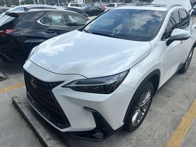 2022 Lexus NX 350h Premium