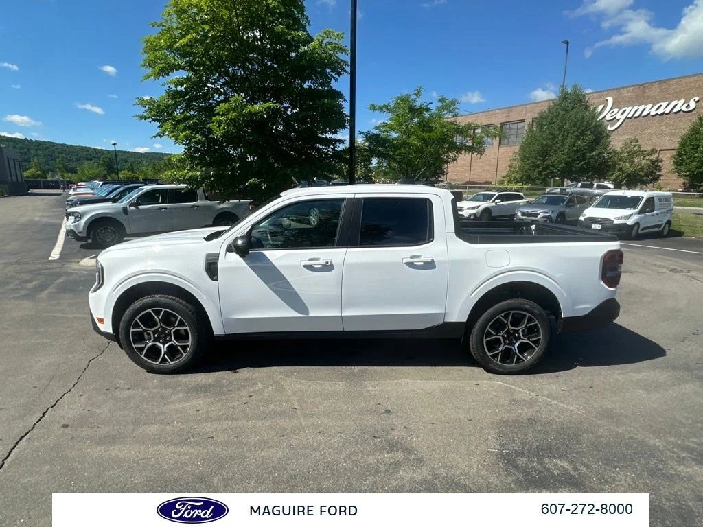 New 2026 Oxford White Ford Lariat® image 7