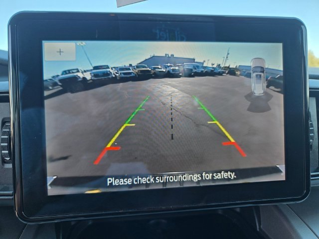 Used 2022 Silver Ford XLT image 7